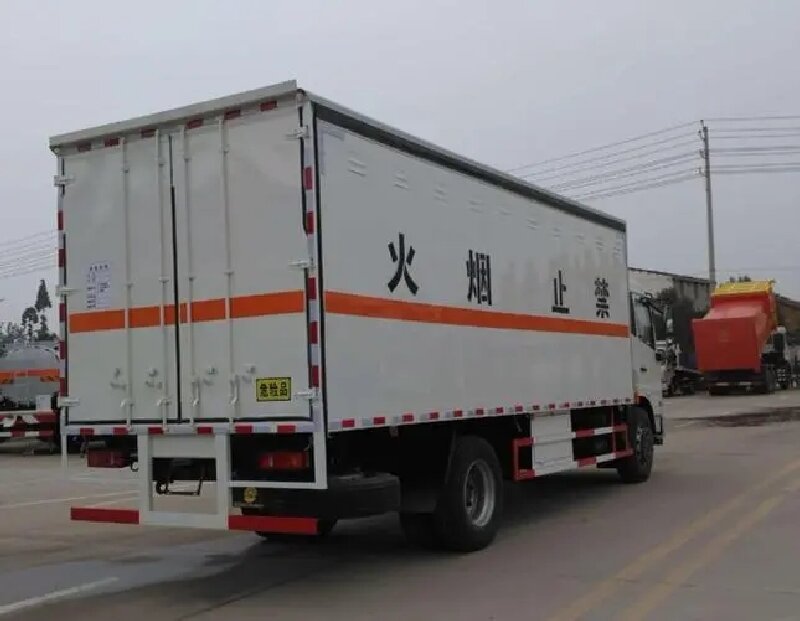 昆明到平?jīng)鲠轻紖^(qū)物流公司